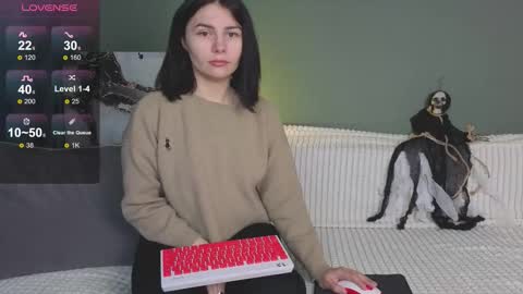 Snapshot of charlotte_daly chatting on October 20, 4:13 am Charlotte online show from October 20, 4:13 am