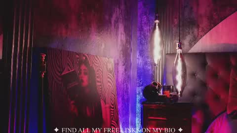 Charlotte online show from April 15, 6:59 pm