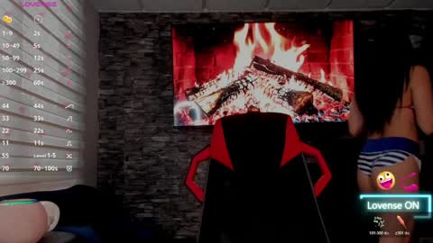 Charlotte  online show from April 9, 10:48 pm