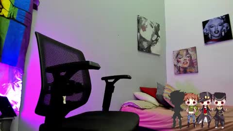 Snapshot of charlotte_joestar chatting on September 16, 10:49 am Charlie online show from September 16, 10:49 am
