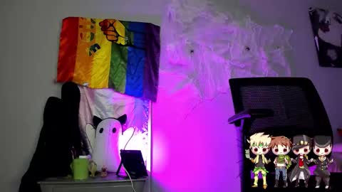 Snapshot of charlotte_joestar chatting on October 12, 4:00 am Charlie online show from October 12, 4:00 am