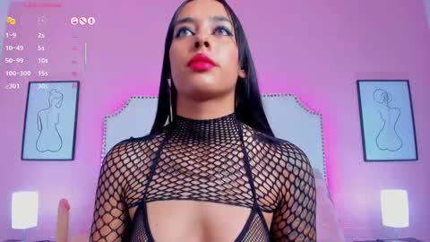 Snapshot of charlotte_kisss chatting on September 12, 7:58 pm Charlotte online show from September 12, 7:58 pm