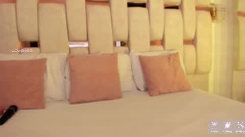 Snapshot of charlotte_line chatting on October 15, 5:02 pm charlotte_line online show from October 15, 5:02 pm