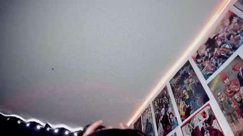 Charlotte online show from December 20, 7:21 pm