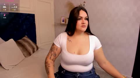 Charlotte Mayers online show from February 25, 11:53 am