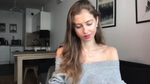 Charlotte Roche online show from September 11, 1:44 pm