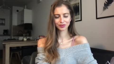 Charlotte Roche online show from October 1, 2:01 pm