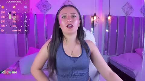 charlotte_walker__ online show from January 17, 11:59 am