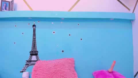 Charlotte  online show from February 24, 6:47 pm