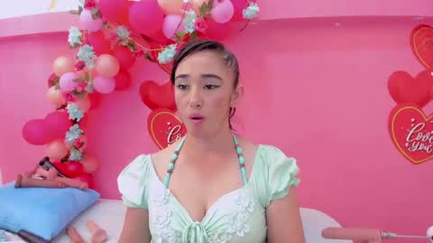 Charlotte  online show from September 15, 6:08 pm