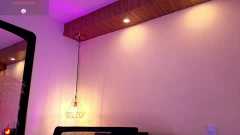 Snapshot of charlotteg18 chatting on July 17, 3:24 am Charlote online show from July 17, 3:24 am