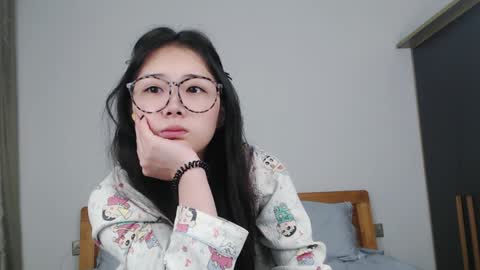 Charlotte online show from December 4, 10:46 am