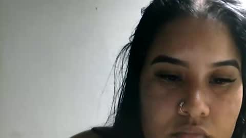 charlottequeen_21 online show from April 13, 6:24 pm