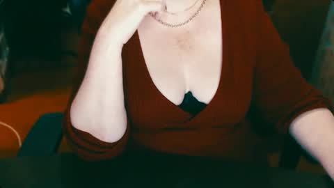 CharlotteXTasty online show from December 26, 4:14 pm