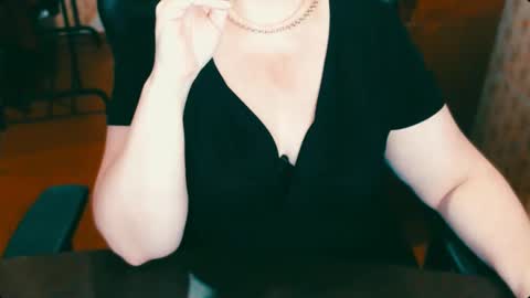 CharlotteXTasty online show from January 30, 5:06 pm