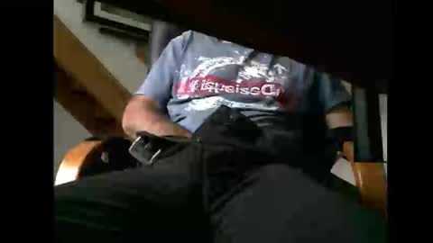 Snapshot of charly052 chatting on October 25, 3:07 pm charly052 online show from October 25, 3:07 pm