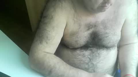 Snapshot of charlypalgar chatting on April 8, 9:20 am charly online show from April 8, 9:20 am