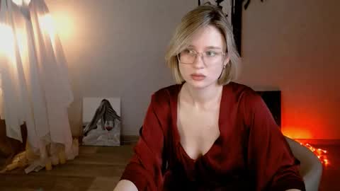 Michelle  online show from October 23, 2:44 am