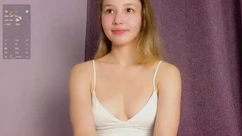 Snapshot of charming_evaa chatting on July 5, 8:05 pm Eva online show from July 5, 8:05 pm