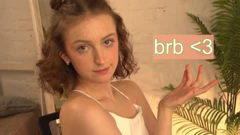 Snapshot of charming_flower chatting on March 9, 1:04 am MarselinMarsi inst ptj mars online show from March 9, 1:04 am