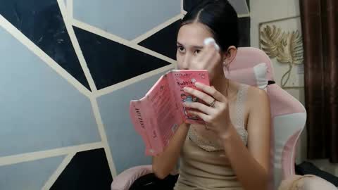 Charm online show from February 13, 9:49 am