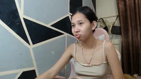 Charm online show from February 24, 10:35 am