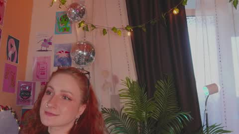 Lissa online show from March 27, 3:34 pm