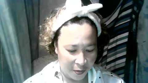 charmingcel online show from June 27, 7:24 am