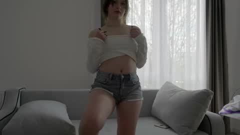 katie online show from April 22, 2:29 pm