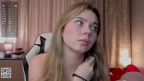 Emilia online show from June 14, 4:25 am