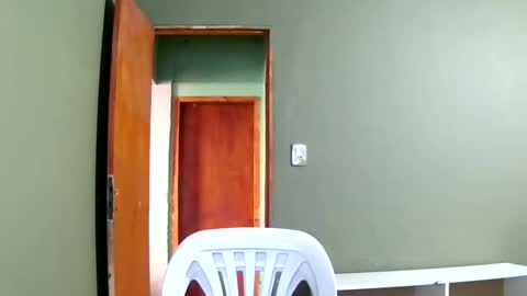 Snapshot of chato012 chatting on December 1, 9:37 pm chato012 online show from December 1, 9:37 pm