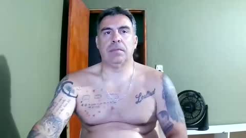 Snapshot of chato012 chatting on December 6, 5:09 am chato012 online show from December 6, 5:09 am