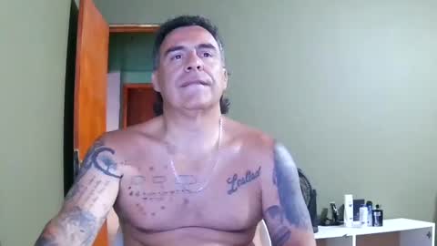 Snapshot of chato012 chatting on January 5, 10:40 pm chato012 online show from January 5, 10:40 pm