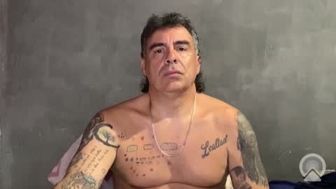 chato012 online show from April 18, 6:45 pm