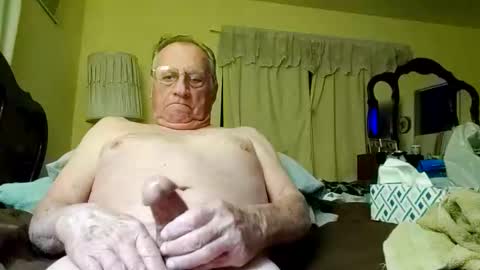 Snapshot of chatoffmale60 chatting on November 4, 1:10 pm chatoffmale60 online show from November 4, 1:10 pm