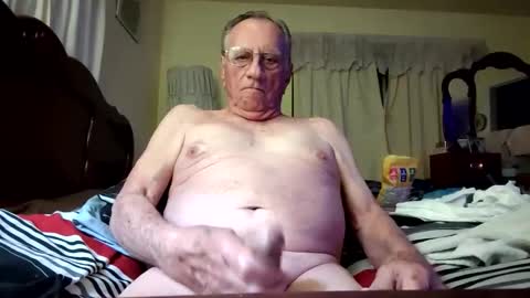 Snapshot of chatoffmale60 chatting on April 14, 12:22 pm chatoffmale60 online show from April 14, 12:22 pm