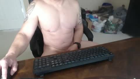 Snapshot of chattingfun101 chatting on December 5, 1:42 pm chattingfun101 online show from December 5, 1:42 pm