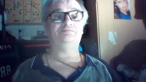 Snapshot of chatubatelee555 chatting on July 27, 11:23 pm lee online show from July 27, 11:23 pm