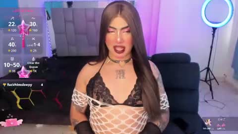Sophie  online show from June 15, 8:00 pm
