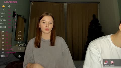 Em online show from December 29, 6:05 pm