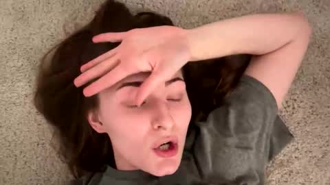 Bri online show from November 14, 11:24 pm