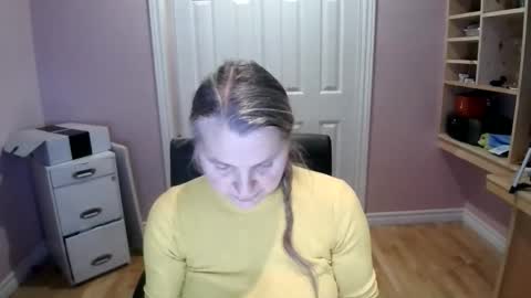 chealsiek online show from January 13, 1:11 am