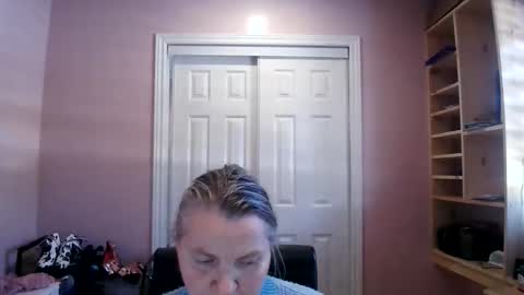 chealsiek online show from March 5, 7:54 pm