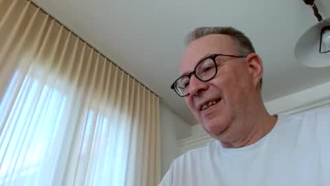 cheer2u online show from March 3, 2:01 pm