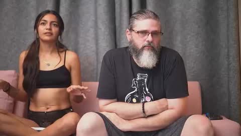 Snapshot of cheeseburgerjesus chatting on December 10, 12:50 am Cheesburger Jesus and whoever showed up. online show from December 10, 12:50 am