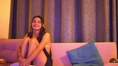 Snapshot of cheeseburgerjesus chatting on December 21, 3:14 am Cheesburger Jesus and whoever showed up. online show from December 21, 3:14 am