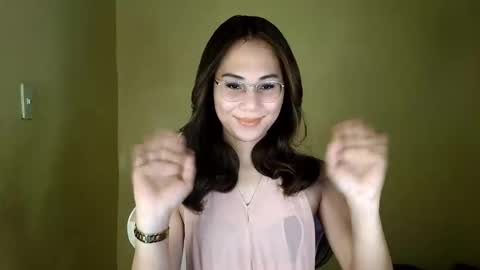 Snapshot of chelly4u69 chatting on May 20, 2:07 am chelly4u69 online show from May 20, 2:07 am