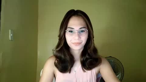 Snapshot of chelly4u69 chatting on May 21, 12:50 am chelly4u69 online show from May 21, 12:50 am