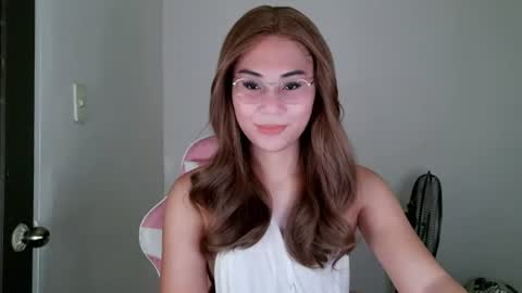 Snapshot of chelly4u69 chatting on July 4, 12:06 am chelly4u69 online show from July 4, 12:06 am