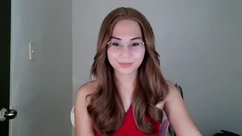 Snapshot of chelly4u69 chatting on July 5, 10:17 pm chelly4u69 online show from July 5, 10:17 pm
